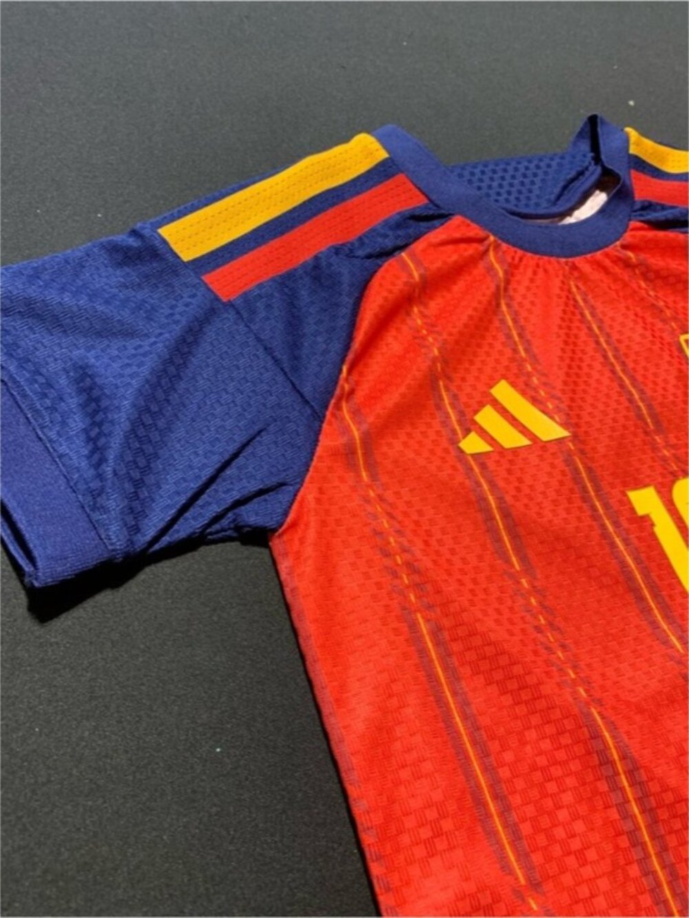 Kids 2026 Spain Jerseys - Picture 15 of 16
